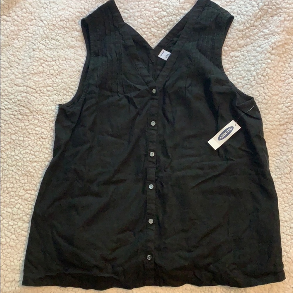 Old Navy - Black Flowy Button-Up Tank